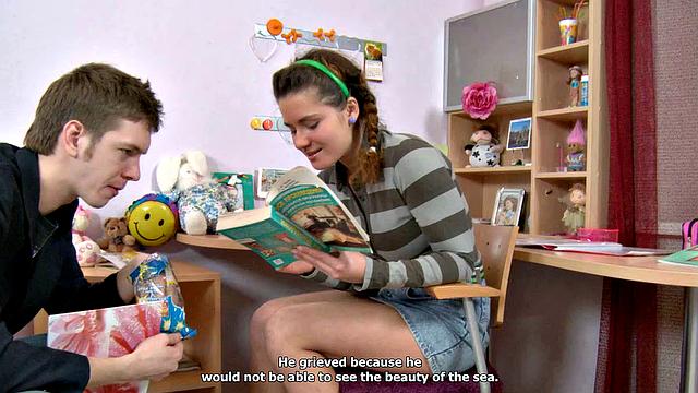 лара отдается репетитору и получает глубокий анал