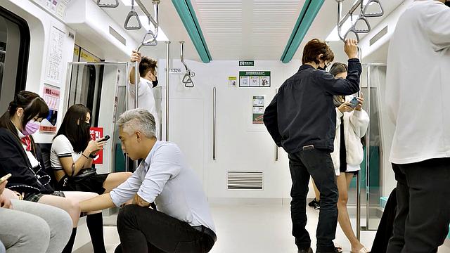 Yuli Gets Fucked By An Invisible Man On Train