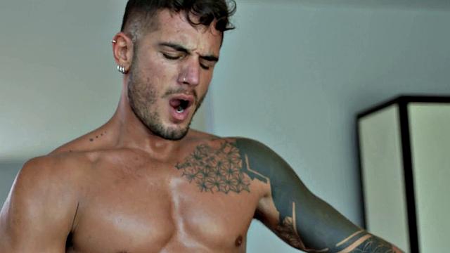 Hunk Lovers Ravaged Each Other's Holes - RagingStallion