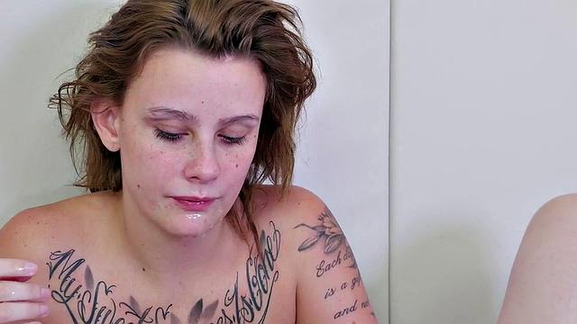 Rain Summers teen gets facialised