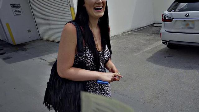 American's Risky Public Fuck