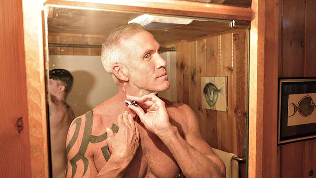 Muscled daddybottom rimmed and fucked by gay twink