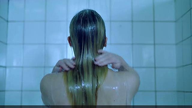Sophie Turner in shower