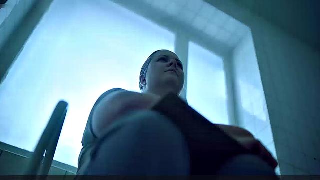 Sophie Turner in shower