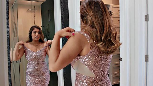 Kinky American babe with pierced pussy and tattoos gets late for dinner and a wild ride