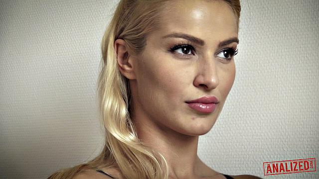 Cherry Kiss' Asshole Hammered