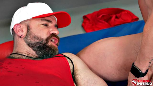 Work That Hole, Scene #01