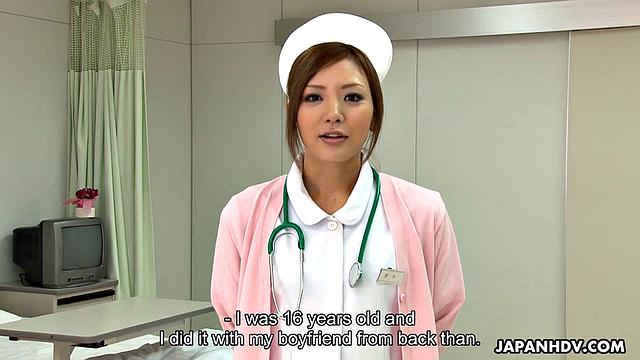 азиатская медсестра Мио Кураки трахается на работе