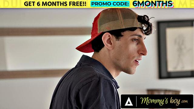 MOMMY'S BOY - Busty Stepmom Lauren Phillips Gives You A Titty Job Before Letting You Cum