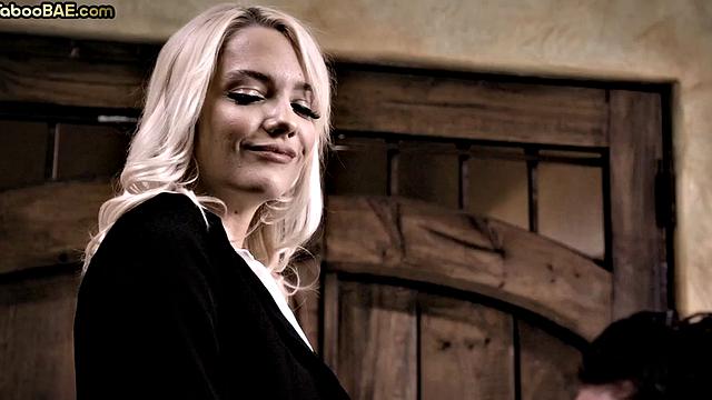 Cutie pussydrilled in missionary