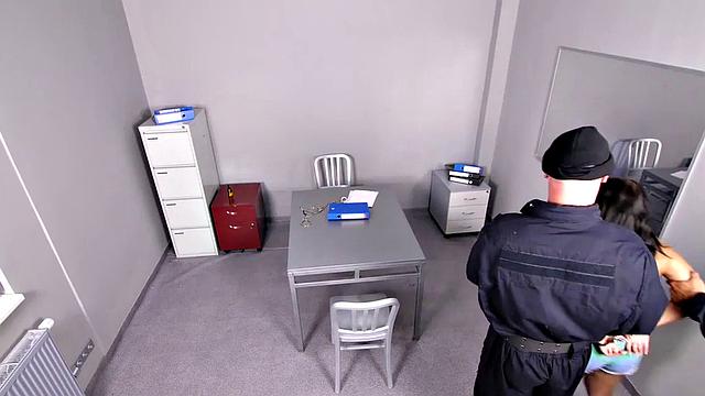 LAW4k. Graffiti girl is caught by security officer who fucks her