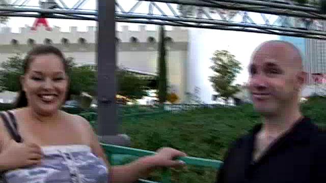 Sexy BBW Elizabeth Showing Her Curves