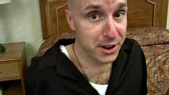 Sexy BBW Elizabeth Showing Her Curves