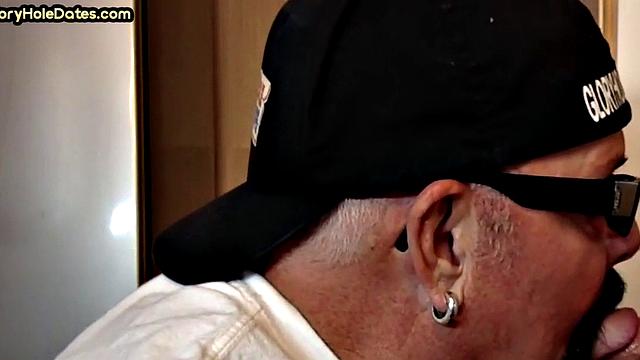 Homemade gloryhole gaydaddy sucks cock in closeup