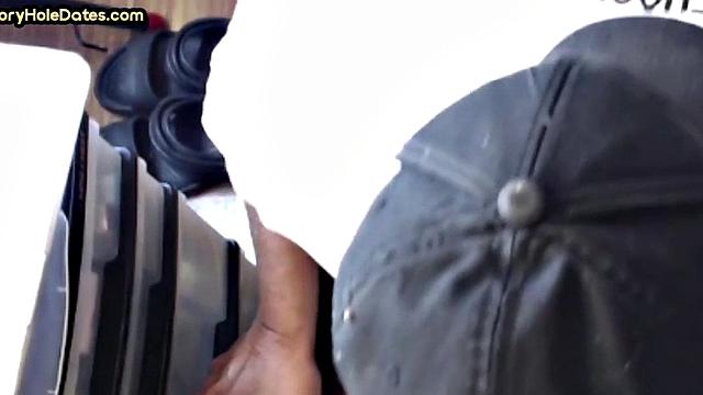 Homemade gloryhole gaydaddy sucks cock in closeup