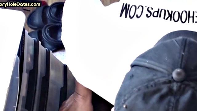 Homemade gloryhole gaydaddy sucks cock in closeup