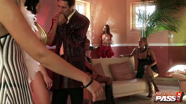 Sexy Czech pornstars' orgy