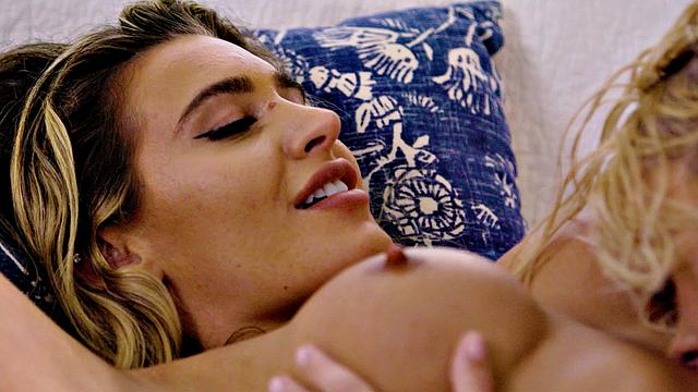 ALL GIRL MASSAGE - Girlfriends Kenna James and Ella Reese Taste Each Other's Pussy Massage