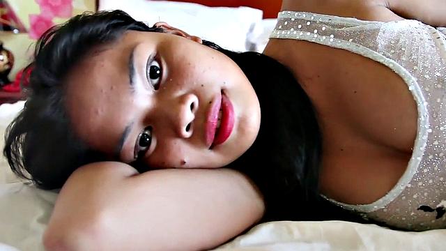 Nhei - Creampie (4min Clip)