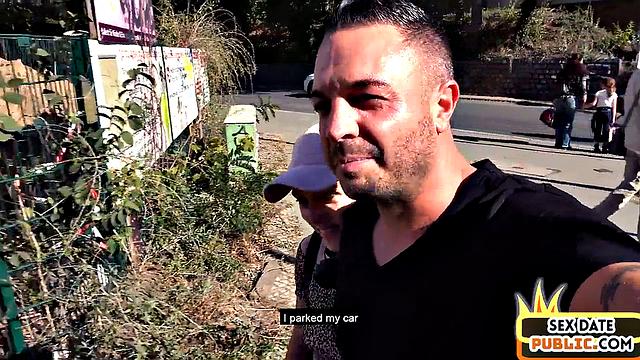 Slut cockbouncing outdoors