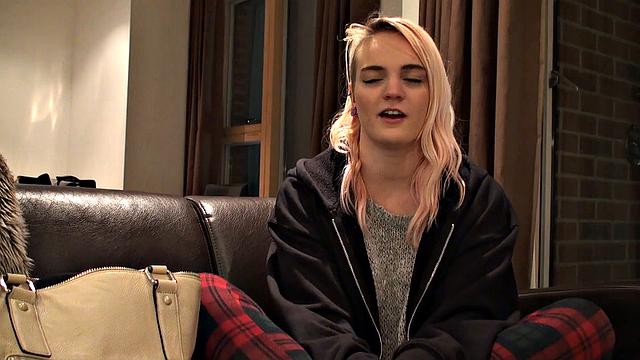 SCarly Rae: Fake Casting for Student SquirteMoms, Hardcore