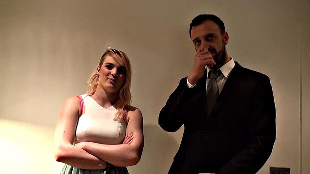 SCarly Rae: Fake Casting for Student SquirteMoms, Hardcore