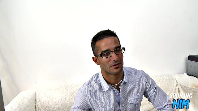 Athletic hairy zaddy bareback fucked