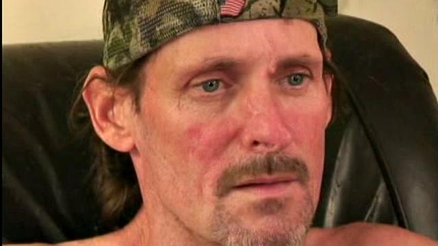 This good old north Georgia country boy came to Atlanta to finish out his parole. A father of 5, he is a 48 year old, 5' 9", 150 pound roofer. Jeff says he's just a good old country boy that loves to bust a nut.