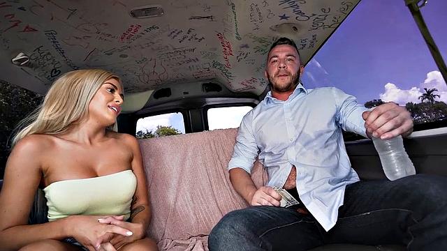 Pulled man fucks in public outdoor van till facial