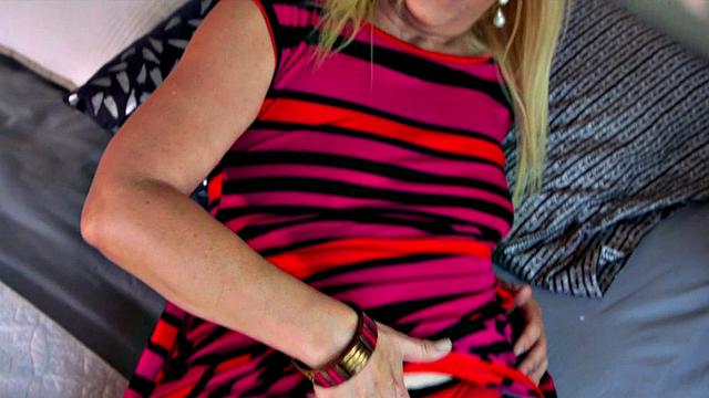 Can Justine Reach Her G-Spot?