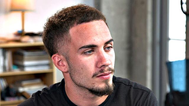 Busty blonde saleswoman Victoria Lobov seduces a guy to make a sale