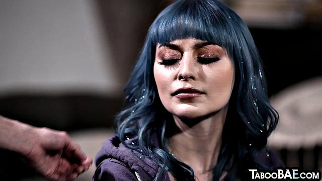 Stunning babes scissoring