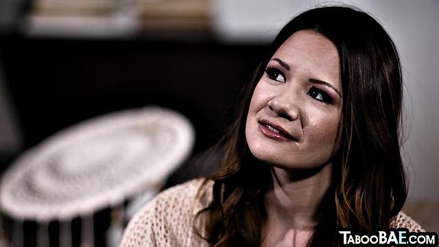 Stunning babes scissoring