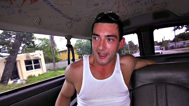 Pulled stud fucks gay in van till facial ending