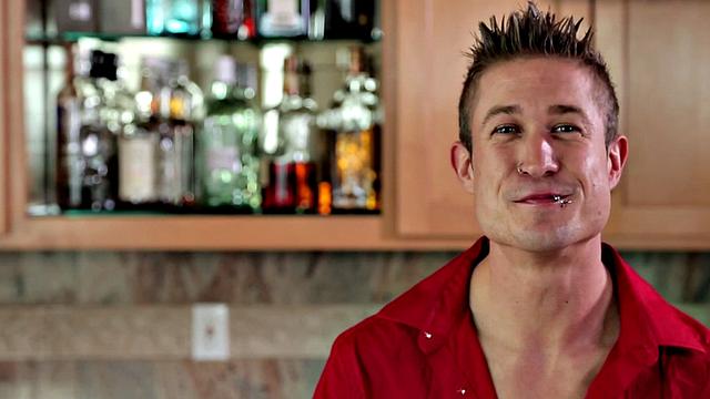 Ripped tattoo stud wanks his rod until spraying jizz