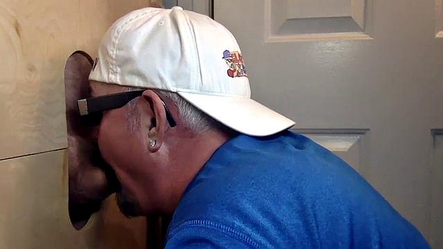 Deepthroating mature breeded from behind at gloryhole