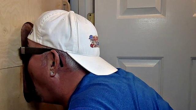 Deepthroating mature breeded from behind at gloryhole