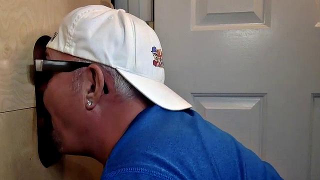 Deepthroating mature breeded from behind at gloryhole