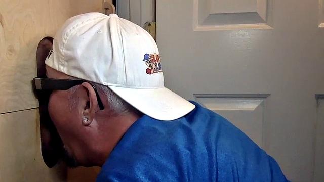 Deepthroating mature breeded from behind at gloryhole