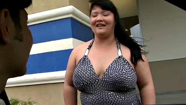 Cute BBW at the Shopping Mall