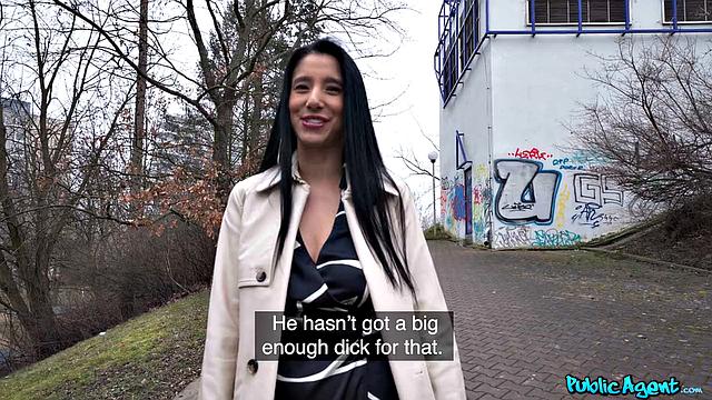 Play the Deep Throat Game