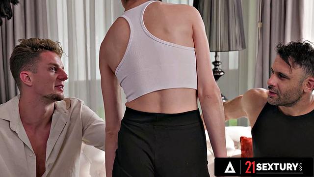 21 SEXTURY - Horny Candie Luciani Takes Two Cocks In Both Holes