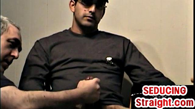 Struggling straight guy agrees going gay