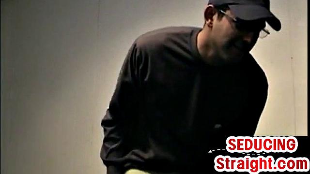 Struggling straight guy agrees going gay