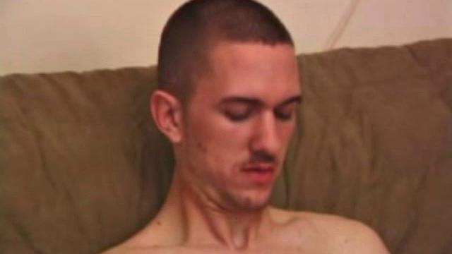 On a rainy day, Casper Cox is kpt from an afternoon of skateboarding, so he watches a video while stroking his cock. After lubing his meat, he works it awhile, before lubing up a jelly dildo and working his asshole with it.