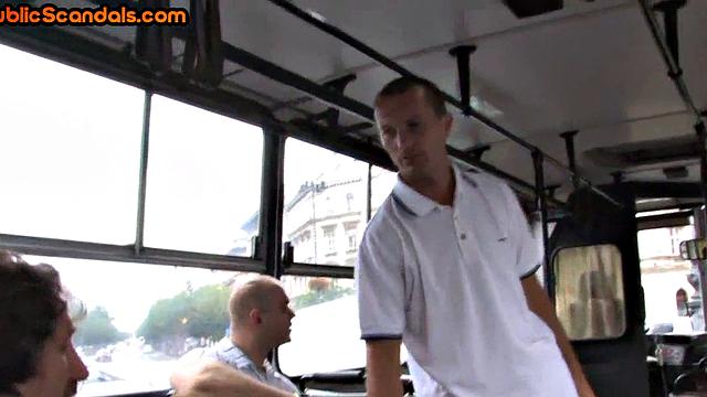 Real public slut deepthroats in outdoor 3some till facial