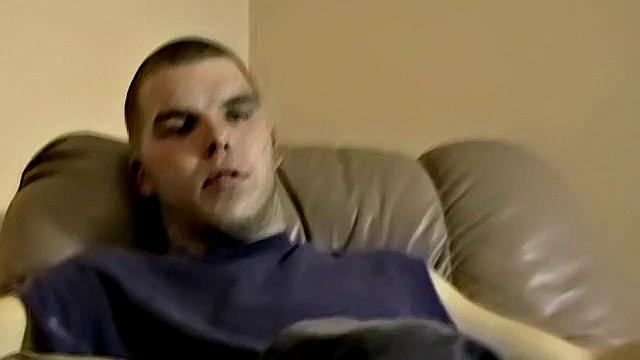 Str8 Walter Shows His Boner - Walter