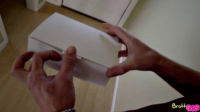 Spying On My Sister - S5:E9