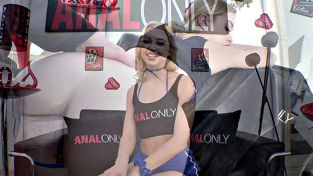 Anal Chloe