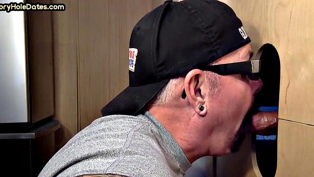 Cum-loving gloryhole DILF sucks BF's dong for mouthful of jizz